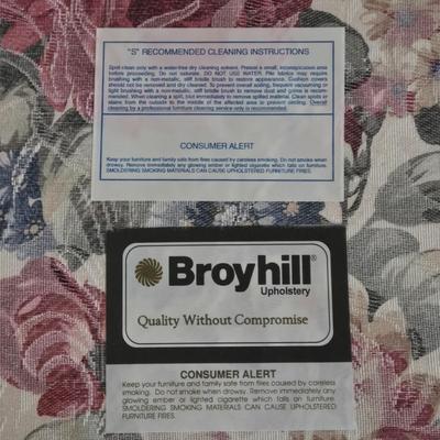 LOT 3L: Broyhill Queen Anne Style Arm Chair with Matching Ottoman