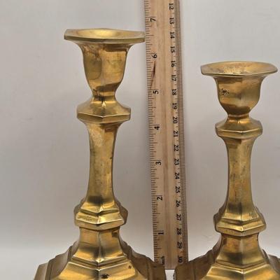 LOT 5L: Assortment of Brass Colored Candlestick Holders