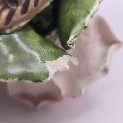 LOT 12L: Vintage Capodimonte Porcelain Rose Basket