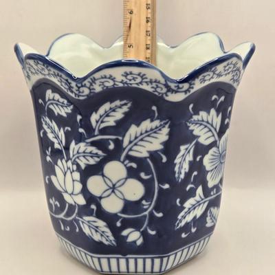 LOT 15L: Tuscan Rose Plate & Three Unknown Maker Vases