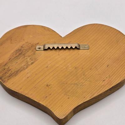 LOT 16L: Hand Painted Country Decor & Recipe Box