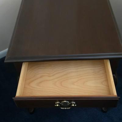 LOT 26L: Traditional Queen Anne Style Coffee Table & Two End Tables