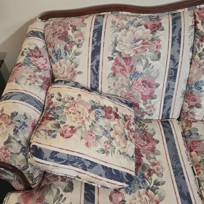 LOT 27L: Broyhill 3 Seat Sofa with 2 Accent Pillows