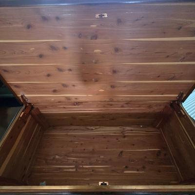 LOT 33L: Queen Anne Style Cedar Chest