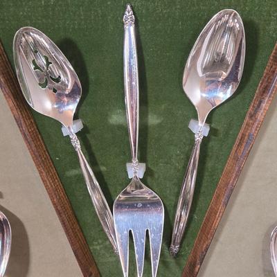 LOT 37D: 1847 Rogers Bros. Silverplate Flatware in Wooden Box