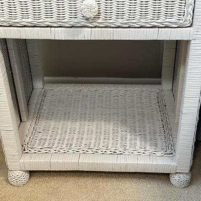 LOT 46B: White Wicker Vanity, Bench, Side Table & Basket Collection
