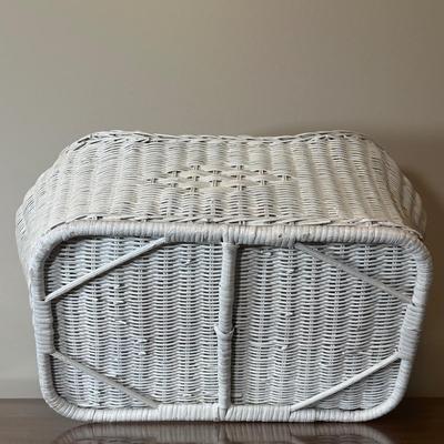 LOT 46B: White Wicker Vanity, Bench, Side Table & Basket Collection