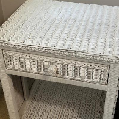 LOT 46B: White Wicker Vanity, Bench, Side Table & Basket Collection