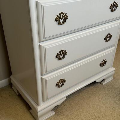 LOT 47B: Basset Furniture Dresser