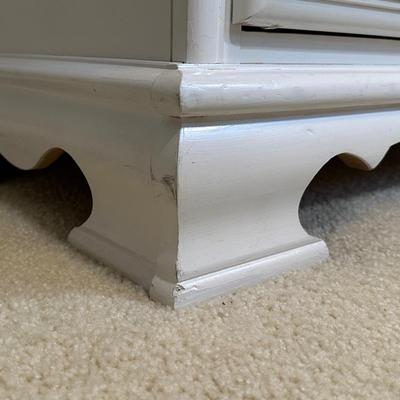 LOT 47B: Basset Furniture Dresser