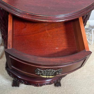 LOT 49C: Vintage Mahogany Vanity w/ French Louis XV Style Wall Mirror