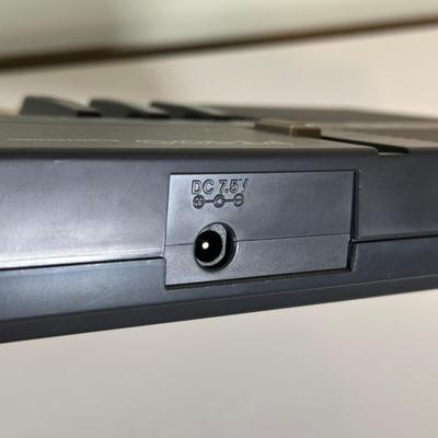 LOT 59A: Casio PT-100 Electric Keyboard