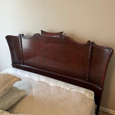 LOT 61A: Beautiful Vintage Headboard w/ Full-Size Bed Frame