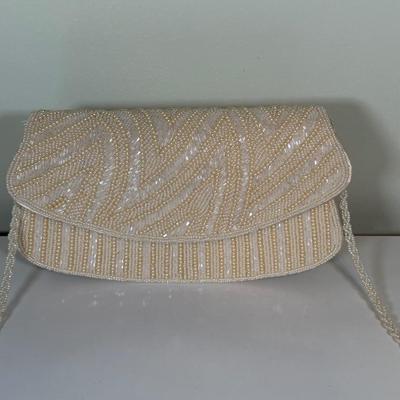 LOT 62A: Small Jewelry Ardmore w/ Neatnix Jewelry Star & More