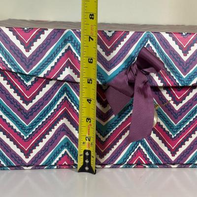 LOT 62A: Small Jewelry Ardmore w/ Neatnix Jewelry Star & More