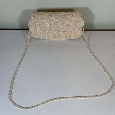 LOT 62A: Small Jewelry Ardmore w/ Neatnix Jewelry Star & More