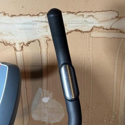 LOT 64G: Schwinn 120 Exercise Bike