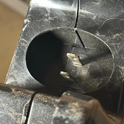 LOT 65G: Toro Super Blower & Black & Decker 17” Hedge Trimmer