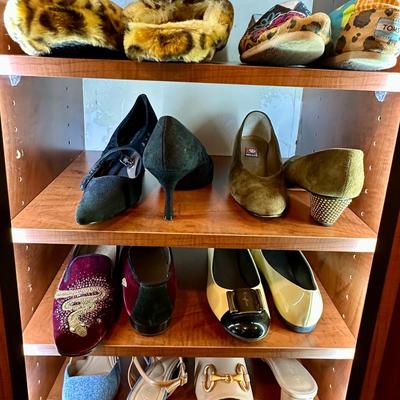 Women's Shoe Lot - Size 9 - Lot E