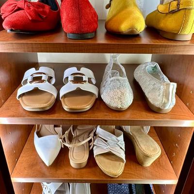 Women's Shoe Lot - Size 9 - Lot F
