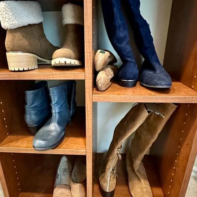 Women's Shoe /Boot Lot - Size 9 - Lot H