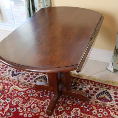 Wooden Drop Leaf Round Table