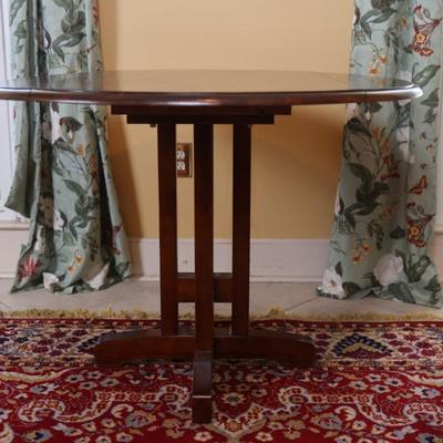 Wooden Drop Leaf Round Table