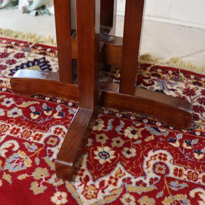 Wooden Drop Leaf Round Table