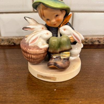 Vintage 4in tall Hummel Playmates #58/0 - TMK-3