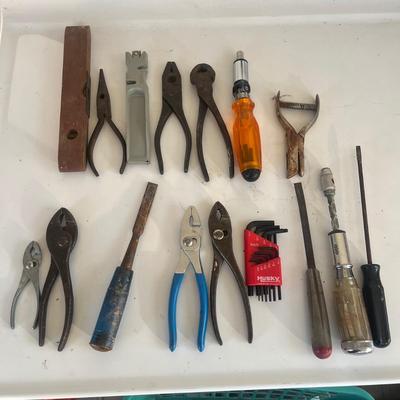 Hardware, Parts Bin & Tools (L-MG)