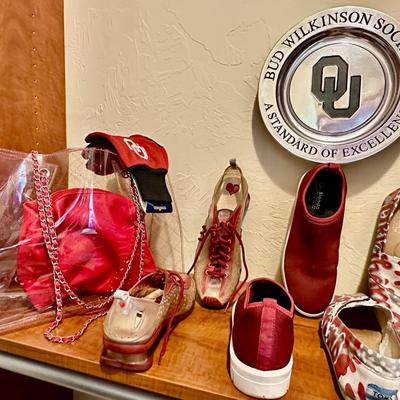Women's Clothes - Lot H - OU Theme Jewelry & Shoes size 9