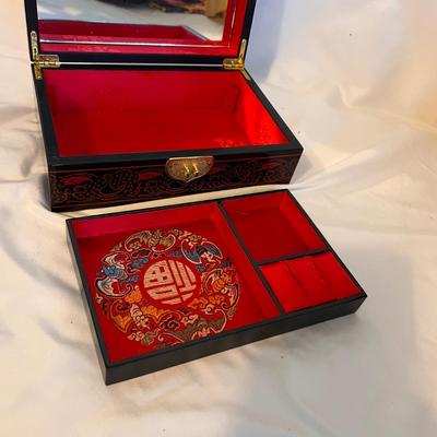 Peacock Parasol, Silk Wall Hanging & More Asian Decorative Items (B1-RG)
