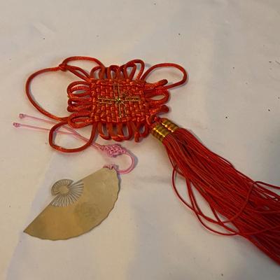 Peacock Parasol, Silk Wall Hanging & More Asian Decorative Items (B1-RG)