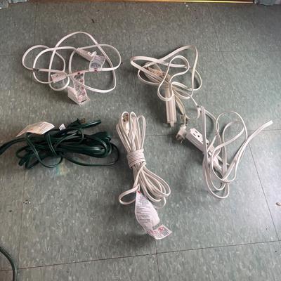 Indoor & Outdoor Extension Cords & Power Strips (L-MG)