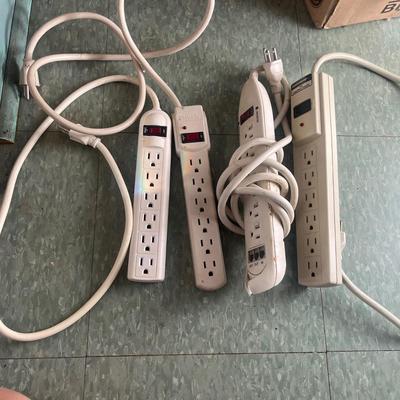 Indoor & Outdoor Extension Cords & Power Strips (L-MG)