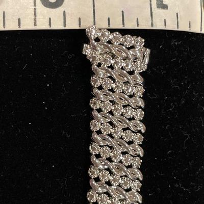 Beautiful 2 Carat TW Diamond tennis bracelet