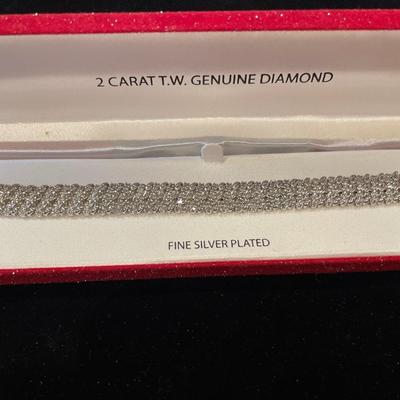 Beautiful 2 Carat TW Diamond tennis bracelet