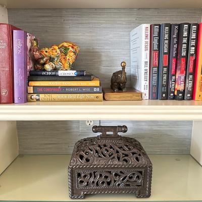 Bill O’Reilly Books - Lot J + decor elephants