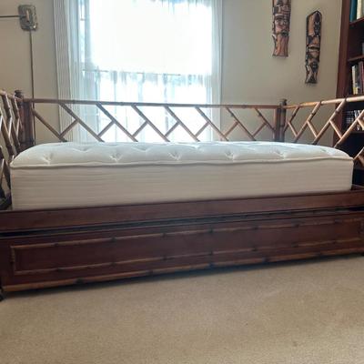 Bamboo Style Daybed with Trundle