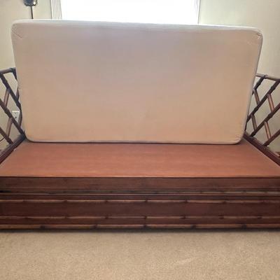 Bamboo Style Daybed with Trundle