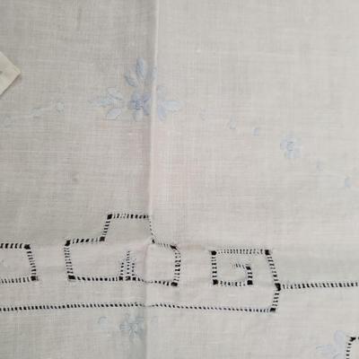 Crochet Linens, Doilies and Bedspread (LR-KD)