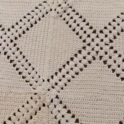 Crochet Linens, Doilies and Bedspread (LR-KD)