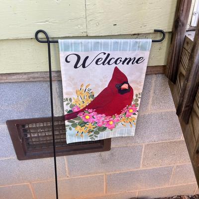 Wild Birds Unlimited Advanced Pole System & More (Y-MG)