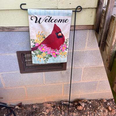Wild Birds Unlimited Advanced Pole System & More (Y-MG)