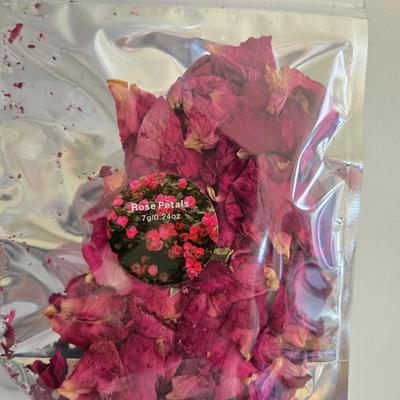 Large Glass Vase and New in the Package Dried Flowers
