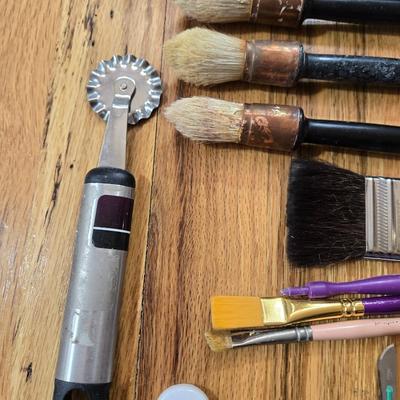 Mixed Lot of Art Supplies and Holders