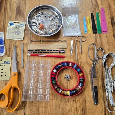 Sewing Lot - Thread, Scissors, Pins, Magnetic Pin Tray, Bobbins & More