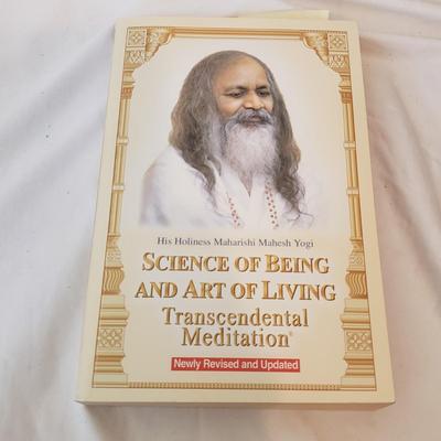 Maharishi Books, Photographs and More (B2-KD)