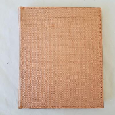 Maharishi Books, Photographs and More (B2-KD)