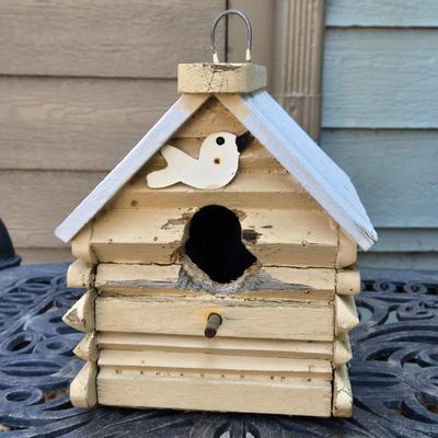 Wood Birdhouse